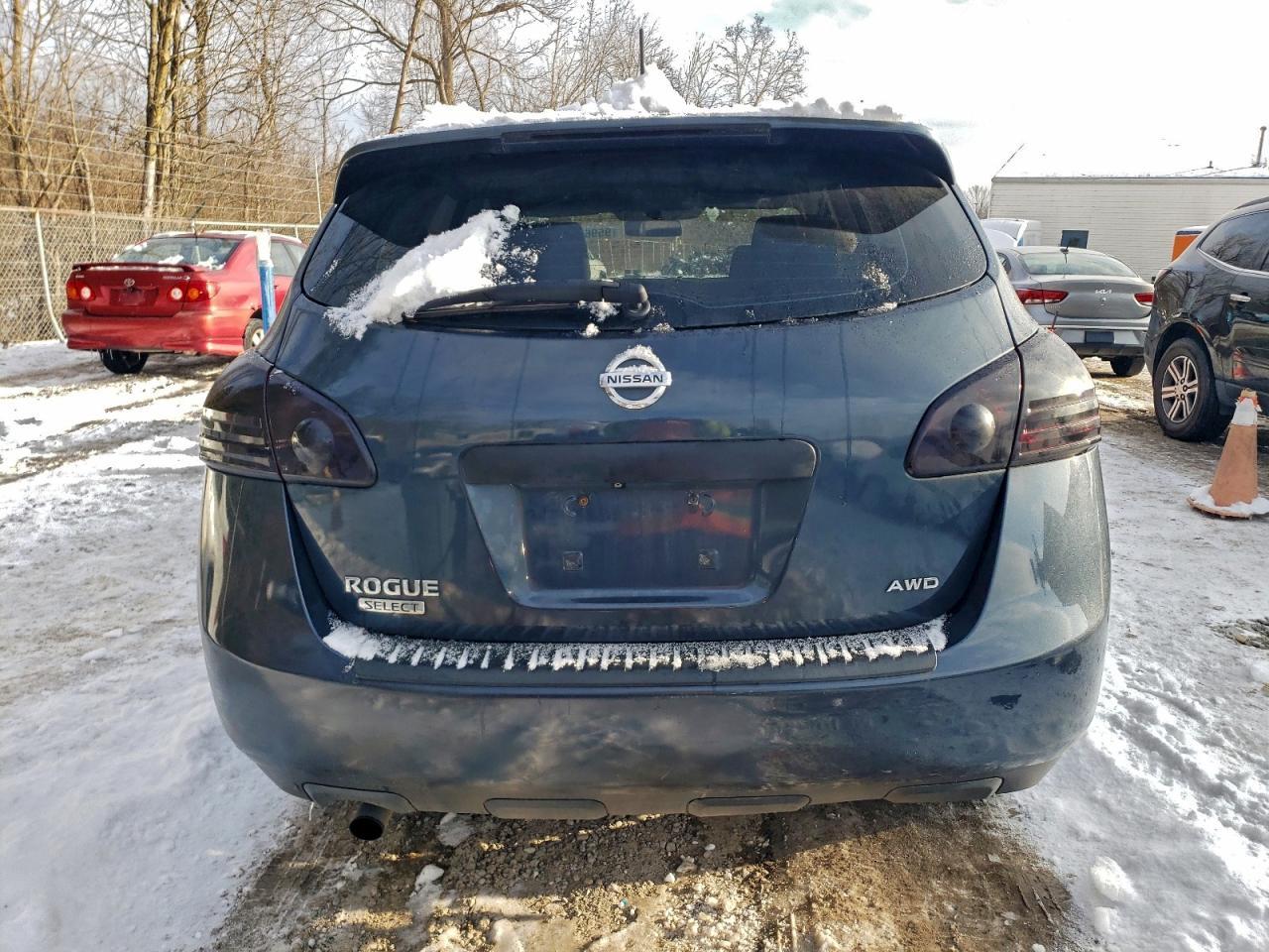 2014 Nissan Rogue Select S - Image 6