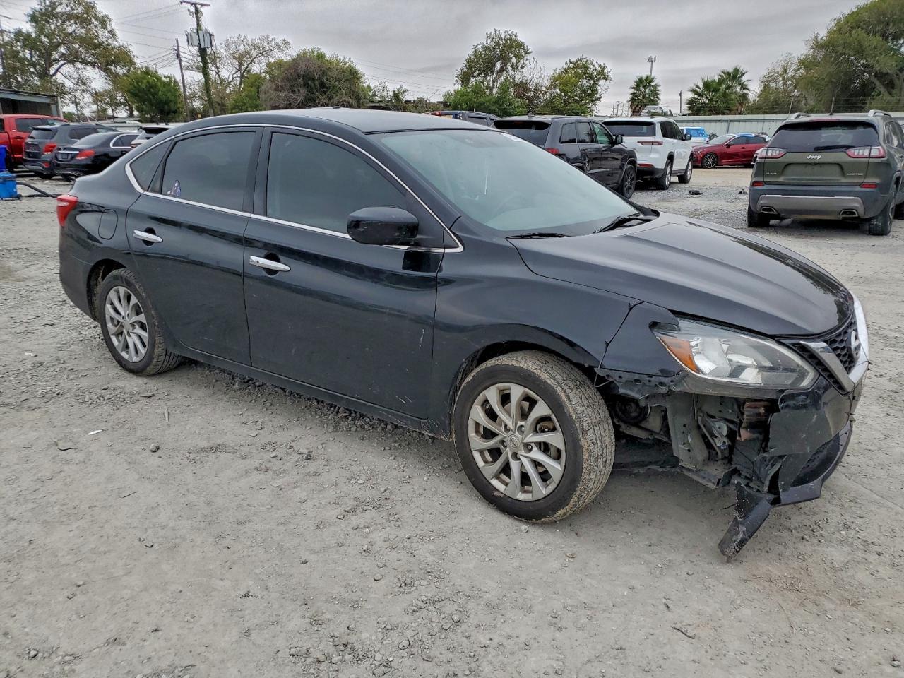 2019 Nissan Sentra S - Фото 4