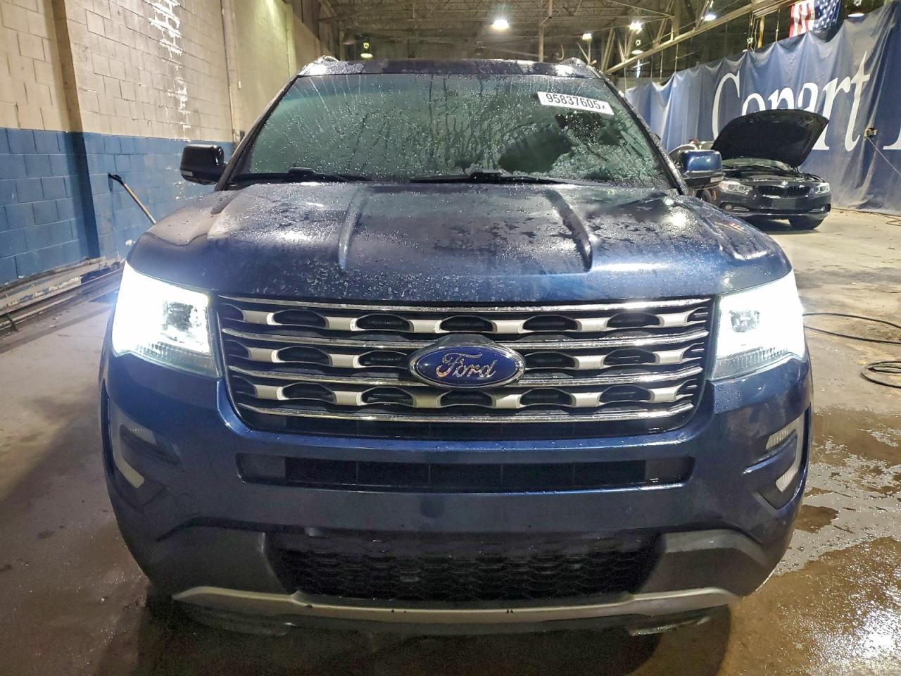 2016 Ford Explorer Xlt - Фото 5