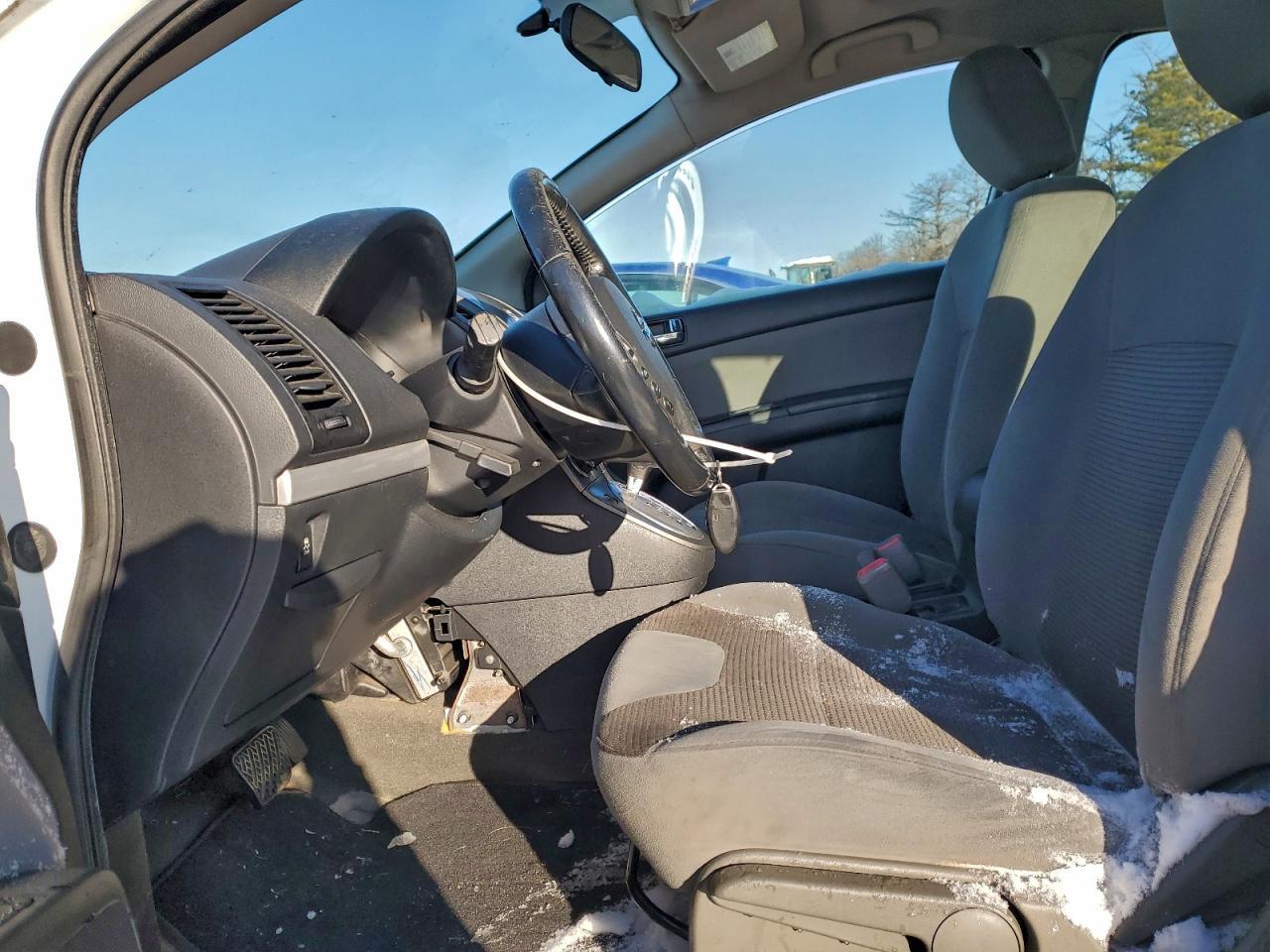 2012 Nissan Sentra 2.0 - Фото 7