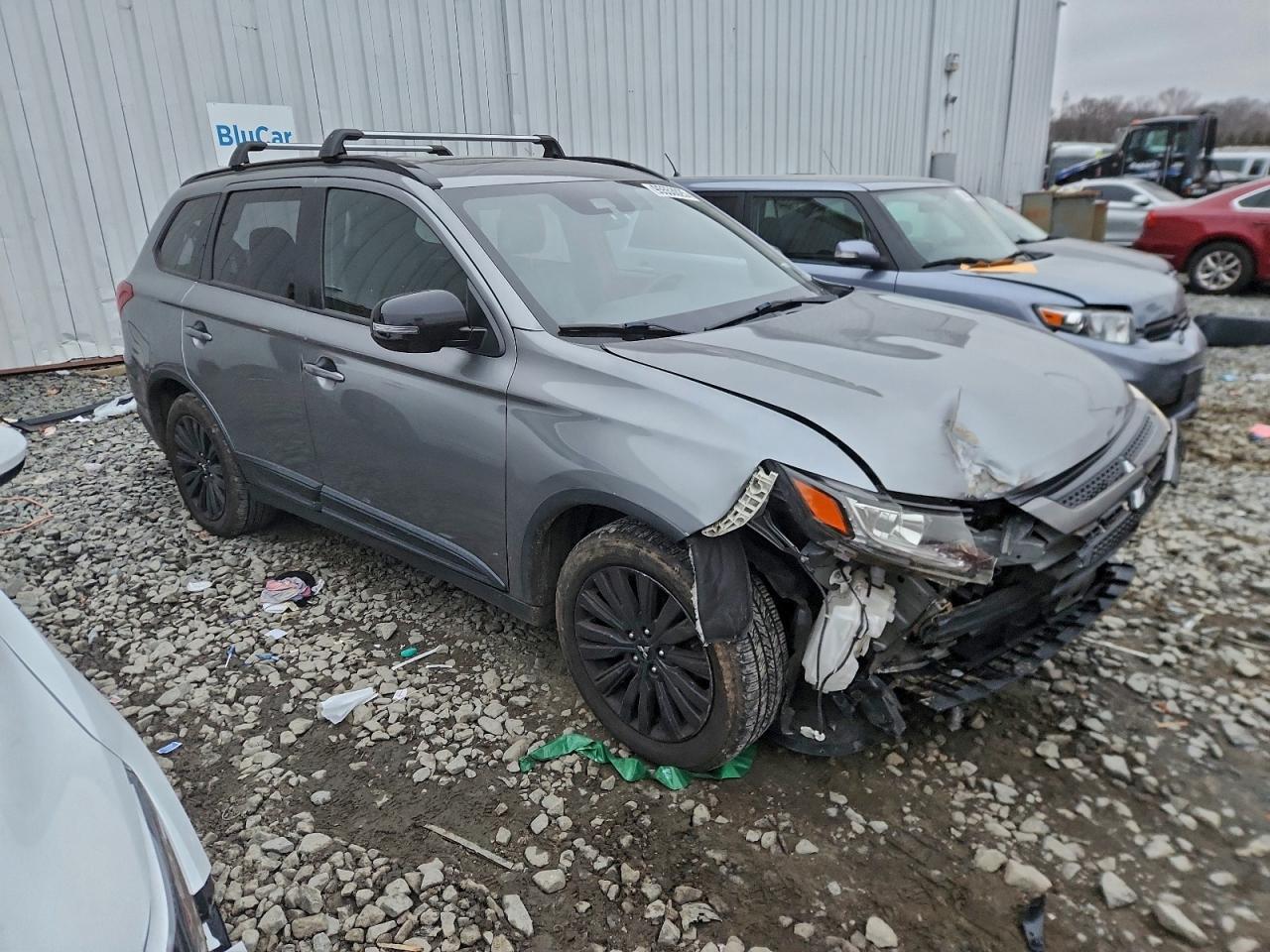 2020 Mitsubishi Outlander Se - Фото 4