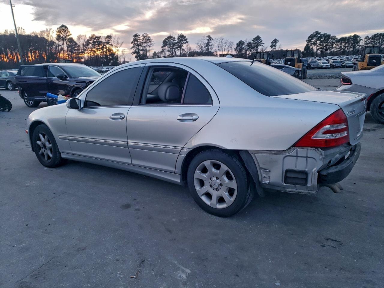 2006 Mercedes-Benz C 280 4Matic - Фото 2