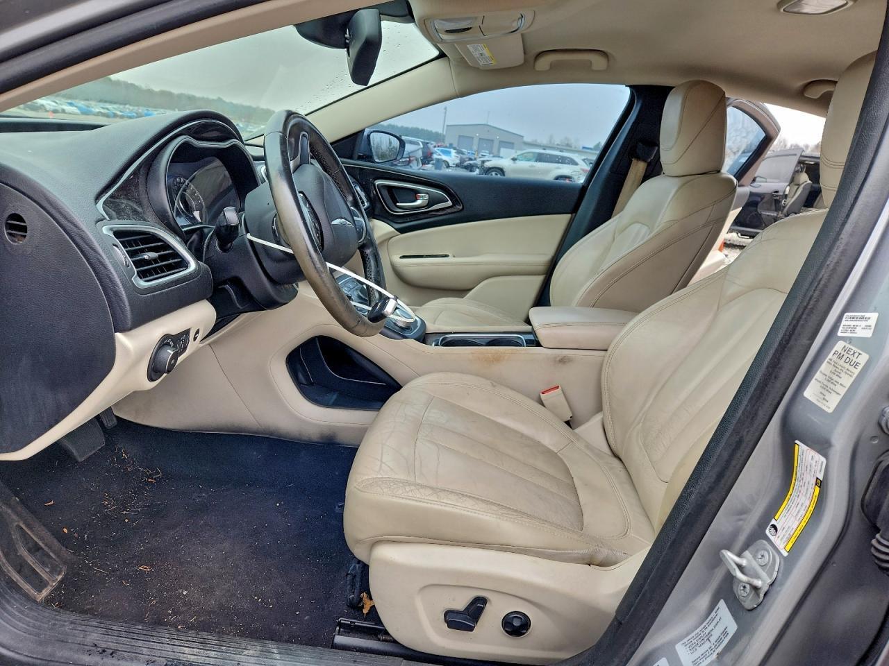 2015 Chrysler 200 C - Фото 7