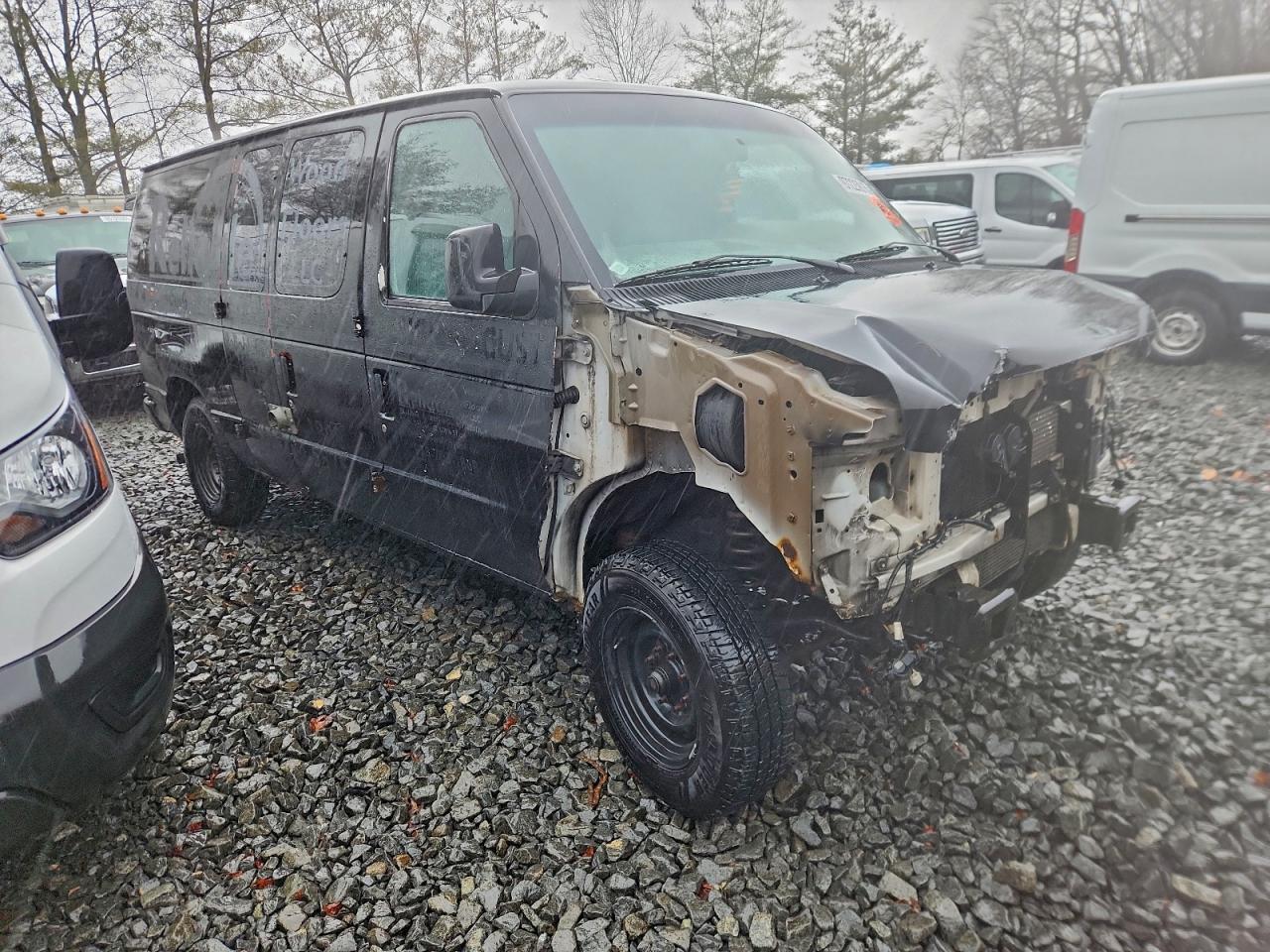 2011 Ford E150 Delivery Van - Image 4
