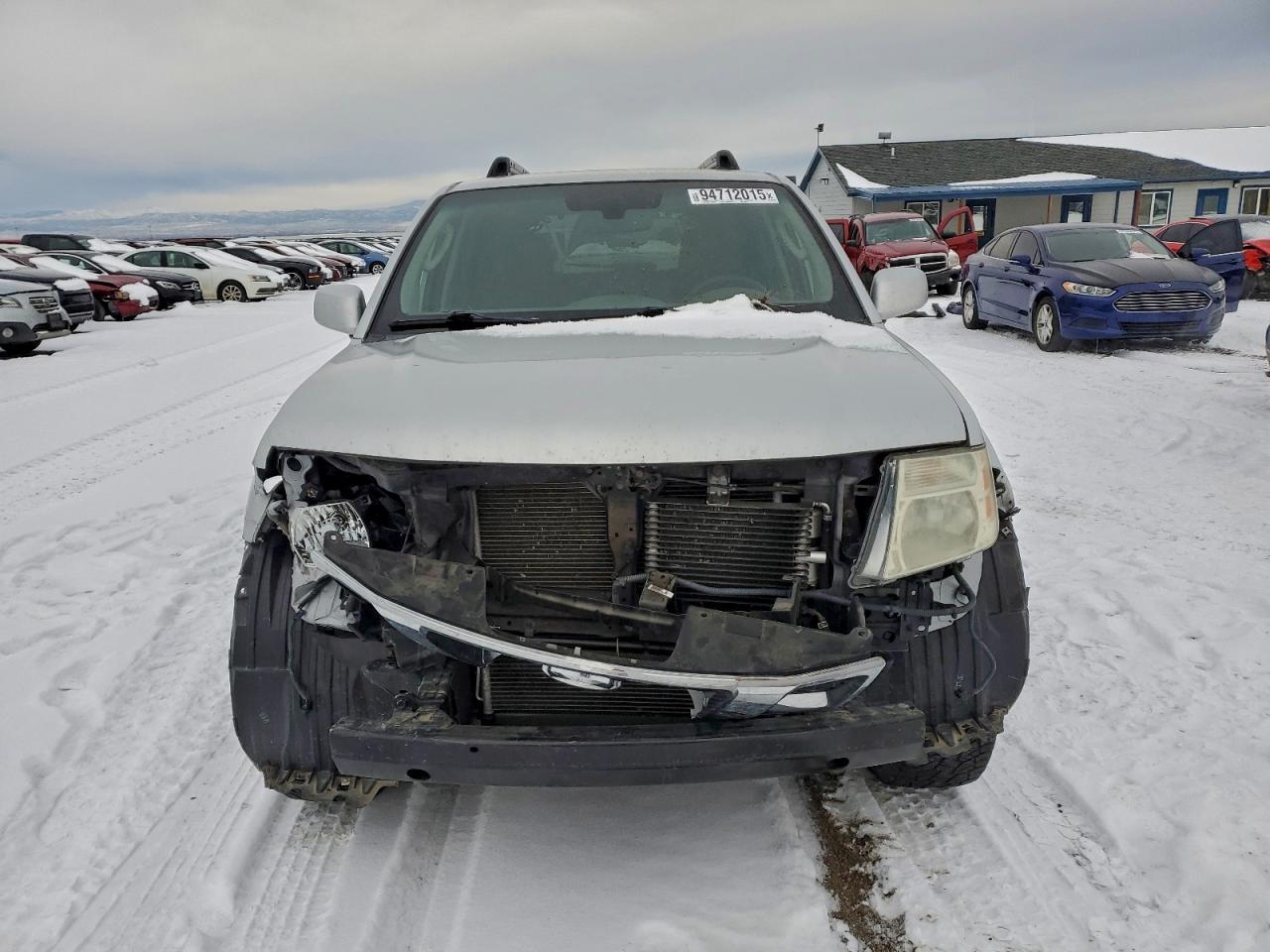 2011 Nissan Pathfinder S - Image 5