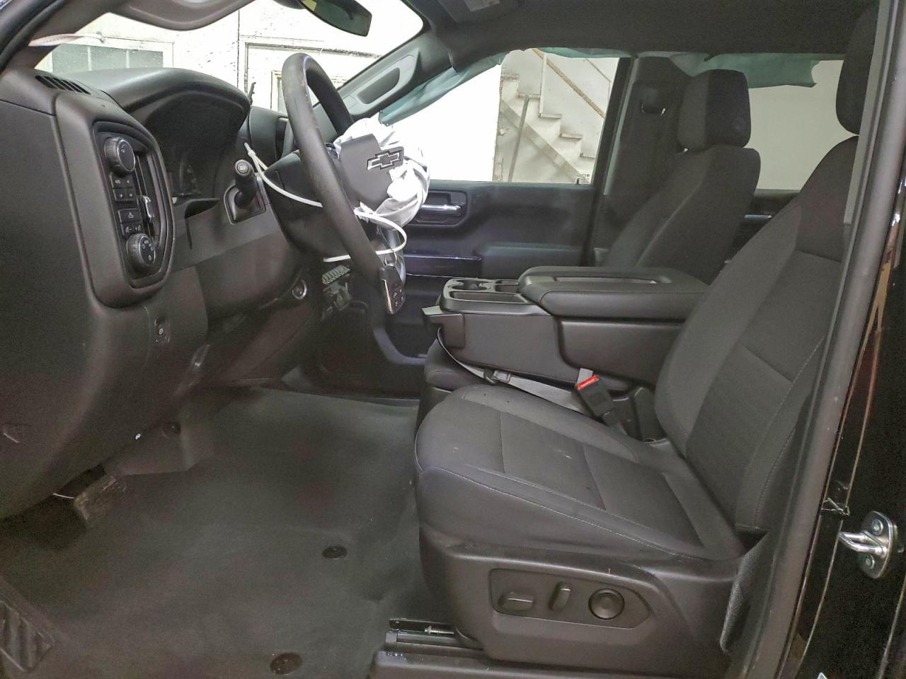 2024 Chevrolet Silverado K1500 Trail Boss Custom - Image 7