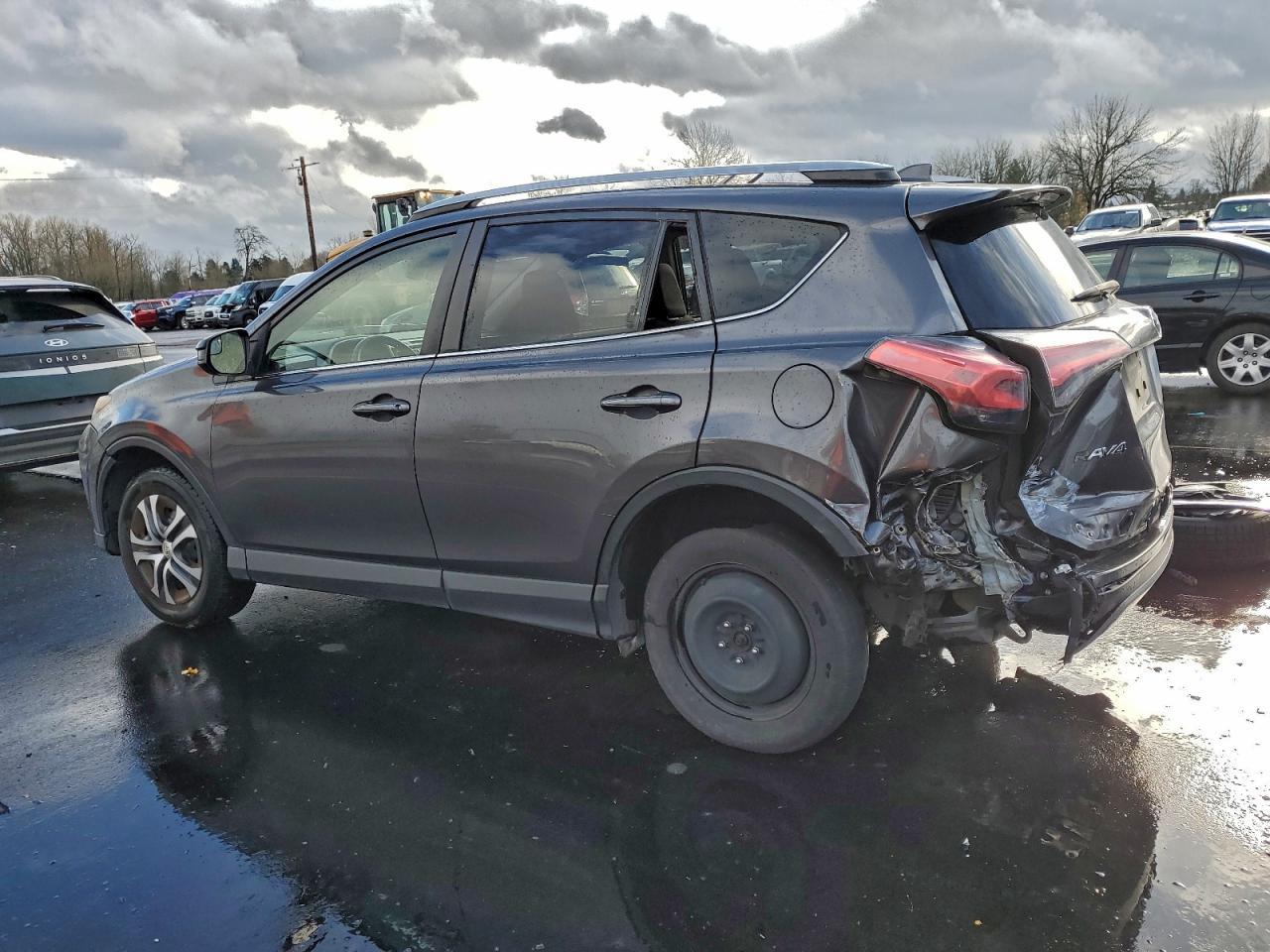 2017 Toyota Rav4 Le - Image 2