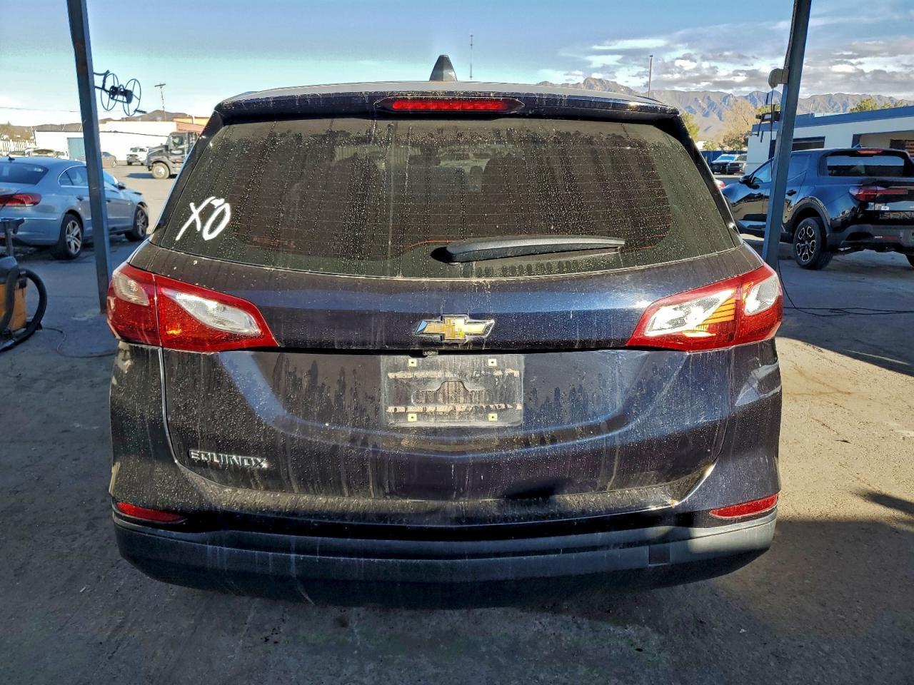 2020 Chevrolet Equinox Ls - Фото 6
