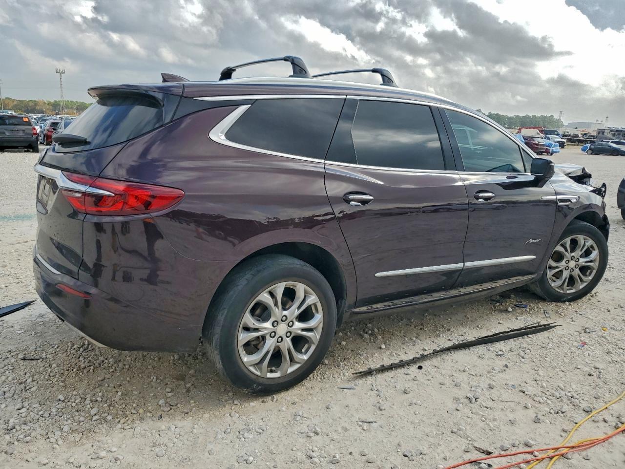2020 Buick Enclave Avenir - Image 3