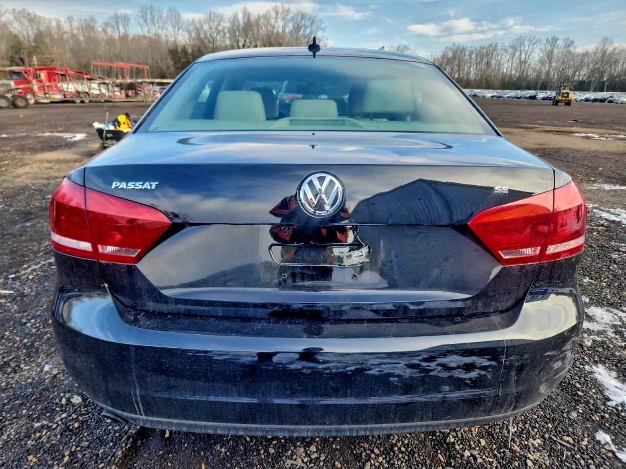 2013 Volkswagen Passat Se - Фото 6
