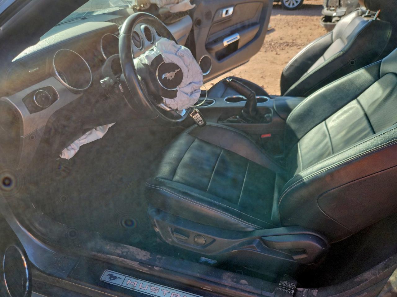 2022 Ford Mustang - Image 7