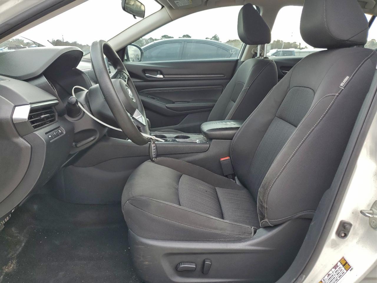 2020 Nissan Altima S - Фото 7