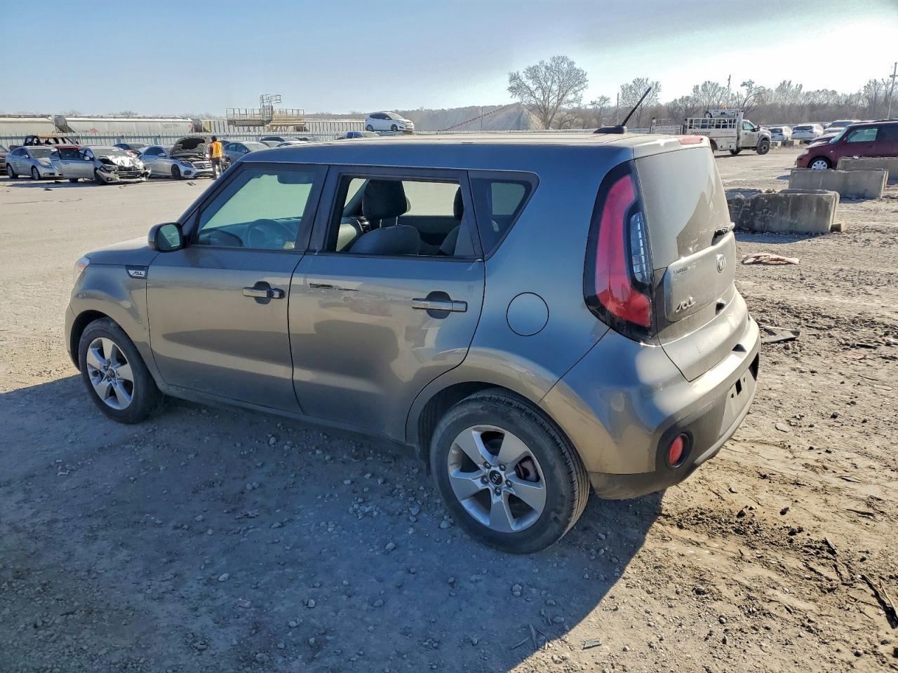 2017 Kia Soul - Фото 2
