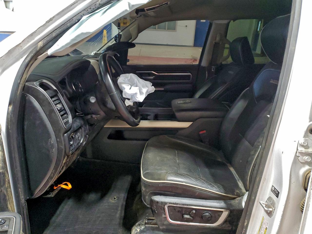 2022 Ram 1500 Laramie - Фото 7