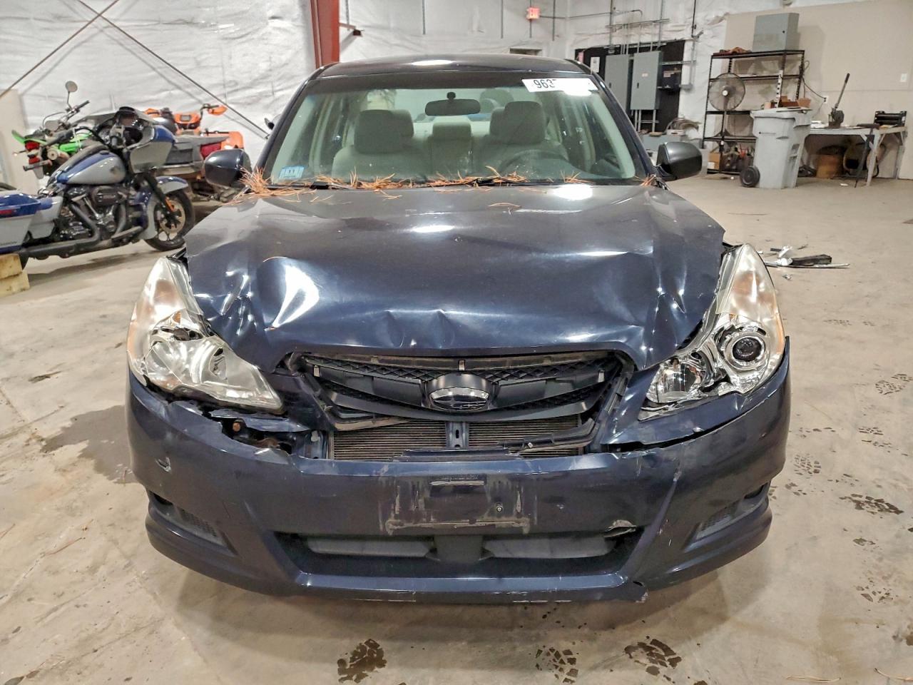 2012 Subaru Legacy 2.5I - Image 5