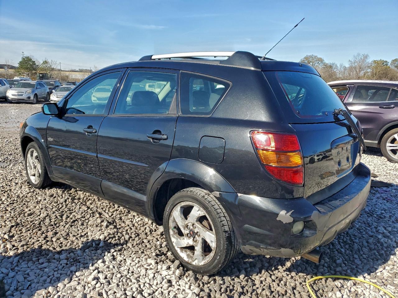 2003 Pontiac Vibe - Фото 2
