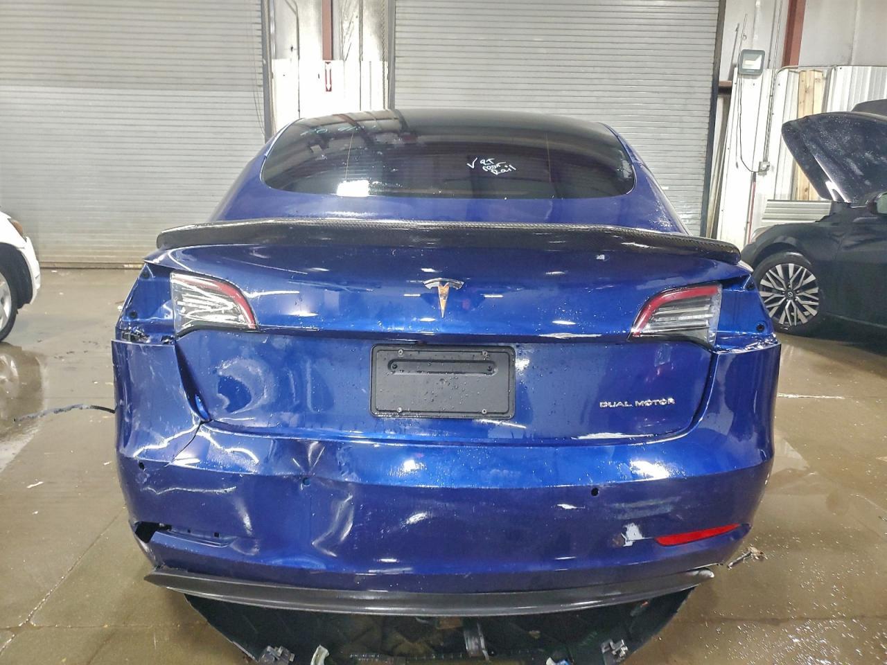 2022 Tesla Model 3 - Image 6