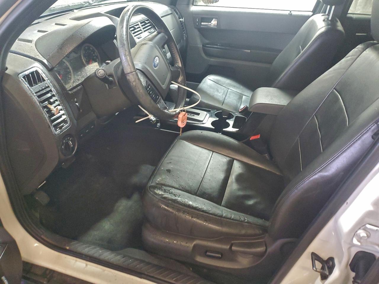 2010 Ford Escape Limited - Фото 7