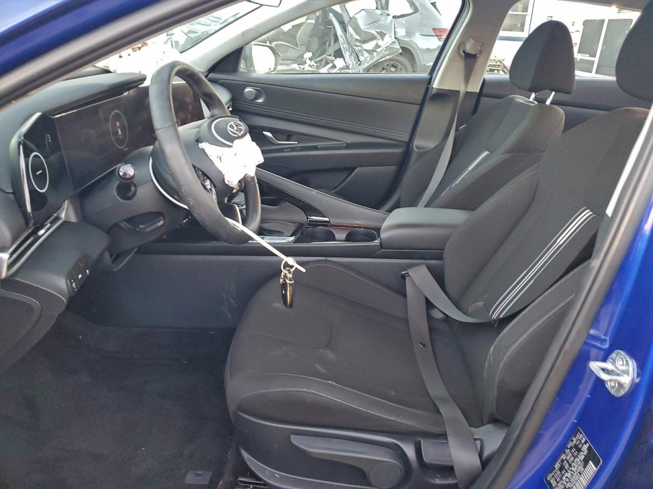 2023 Hyundai Elantra Sel - Фото 7