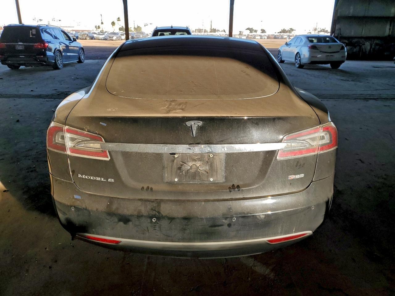 2013 Tesla Model S - Image 6