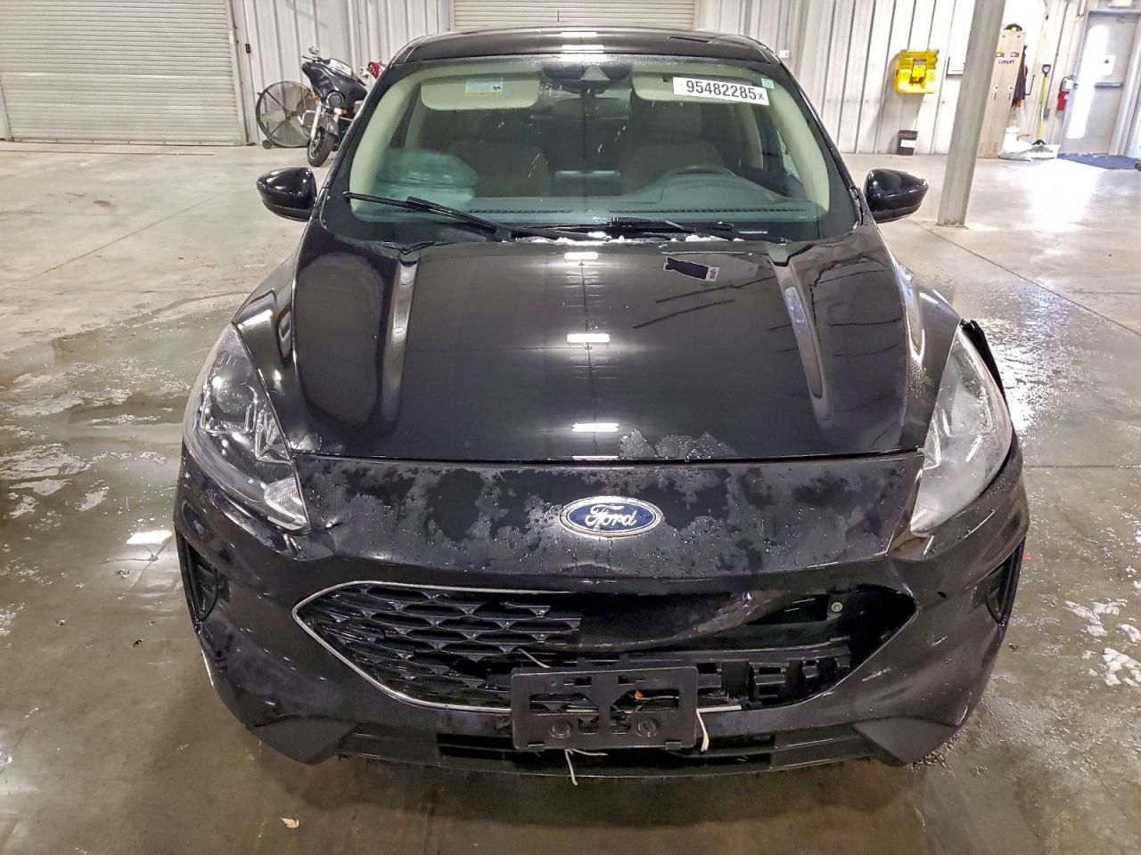 2020 Ford Escape Se - Фото 5