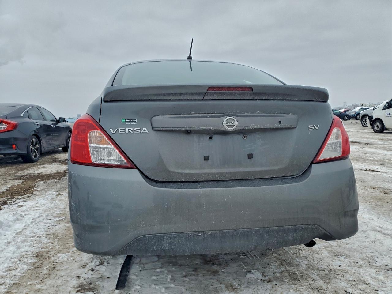 2019 Nissan Versa S - Фото 6