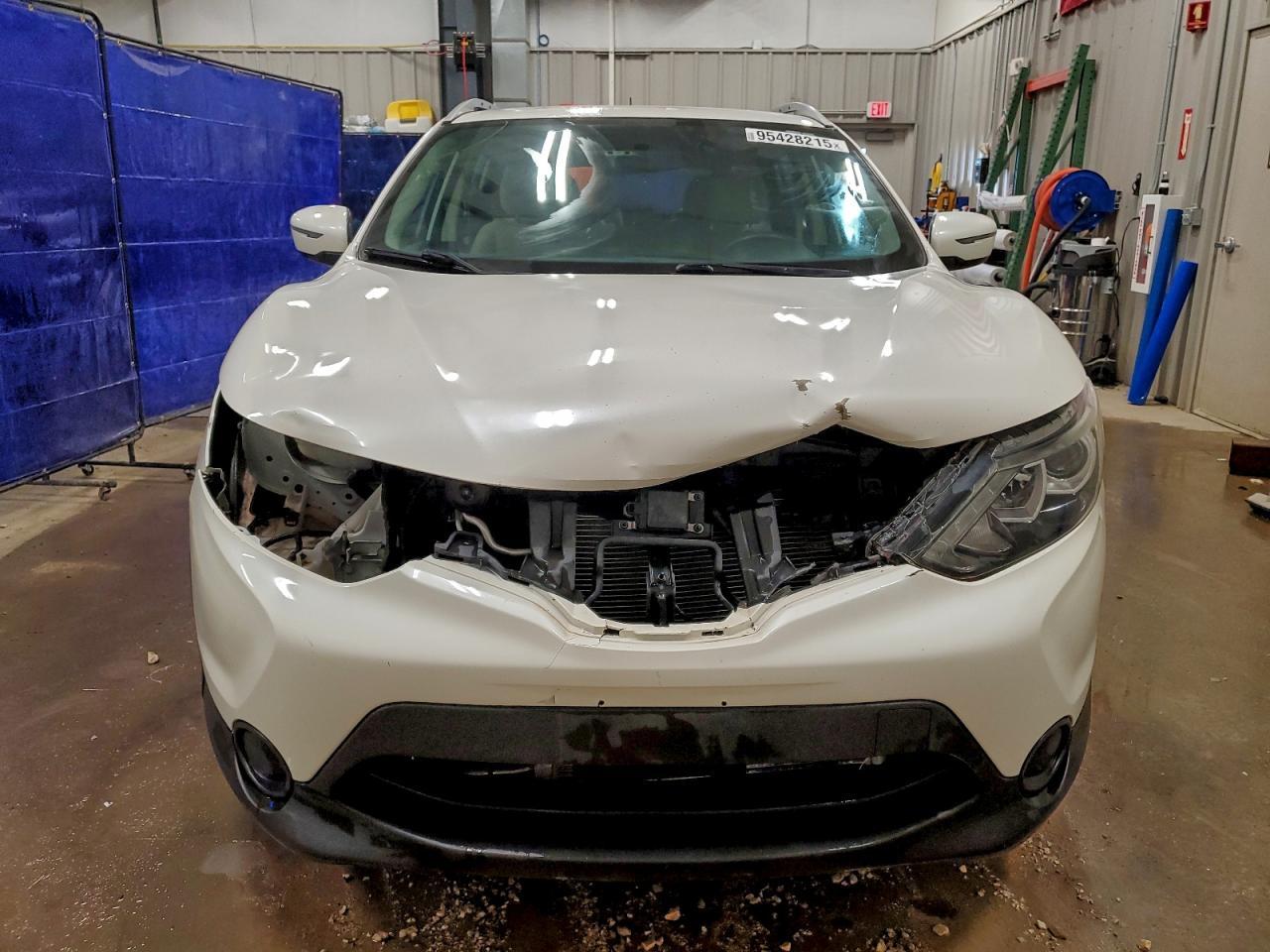 2018 Nissan Rogue Sport S - Фото 5
