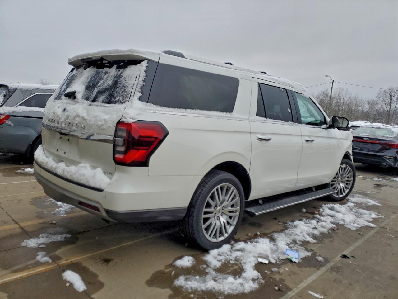 2024 Ford Expedition Max Limited - Фото 3