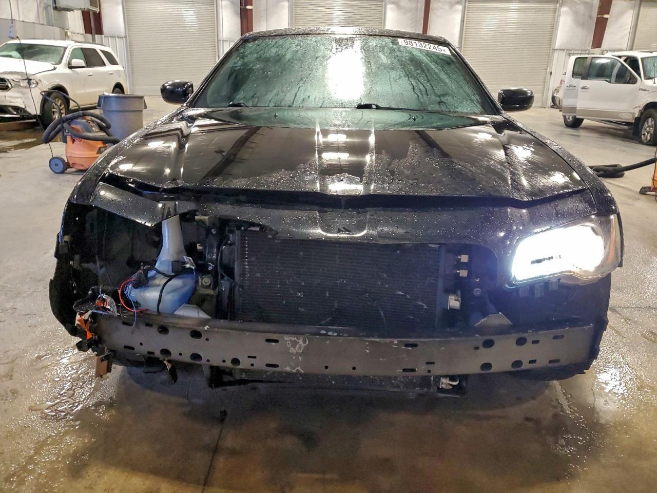 2017 Chrysler 300 S - Фото 5