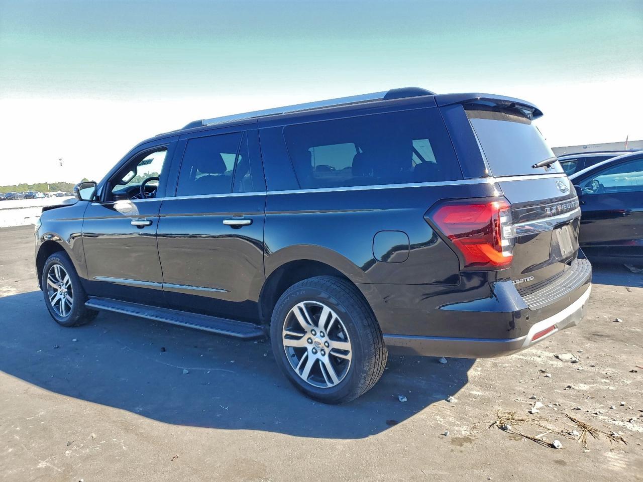 2024 Ford Expedition Max Limited - Image 2