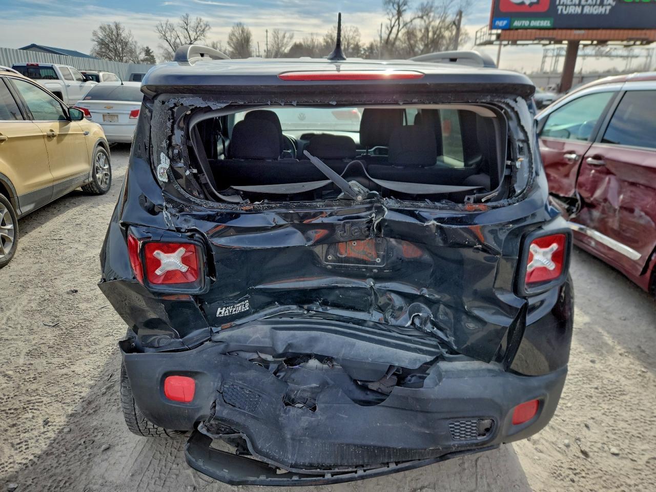 2017 Jeep Renegade Latitude - Фото 6