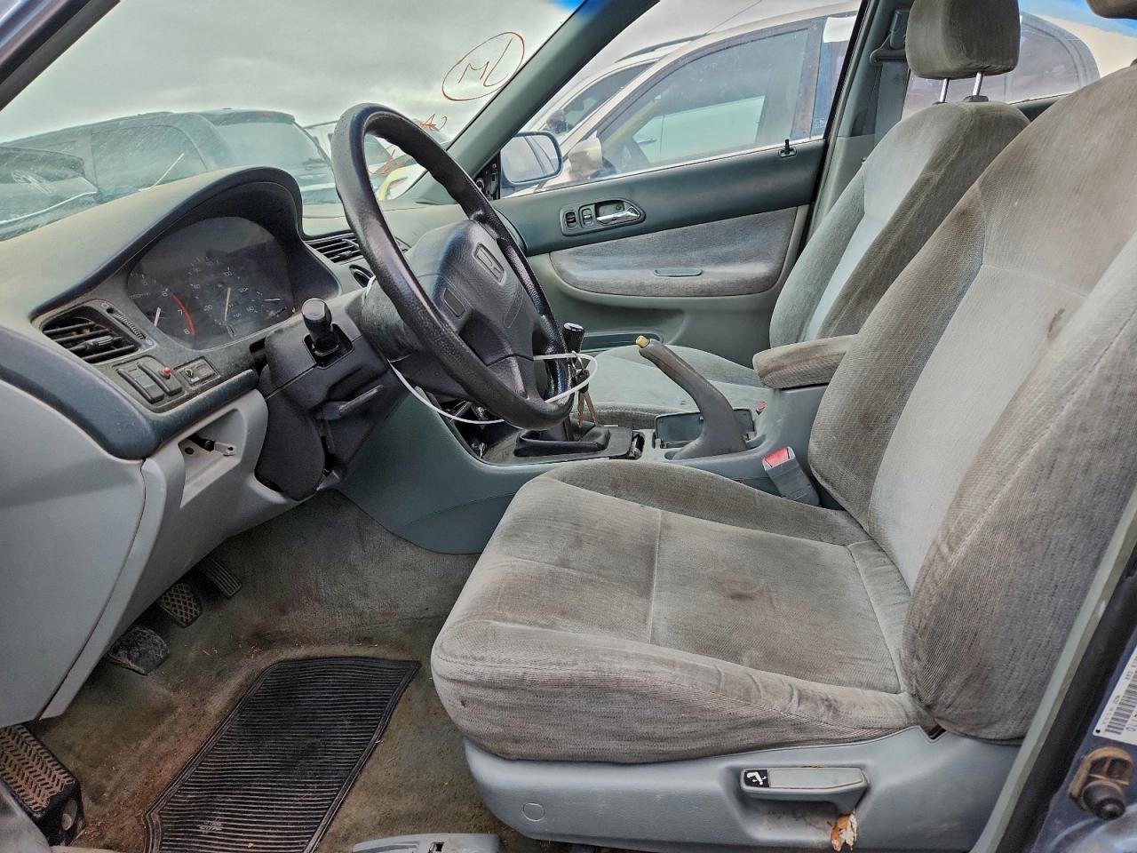 1994 Honda Accord Lx - Image 7