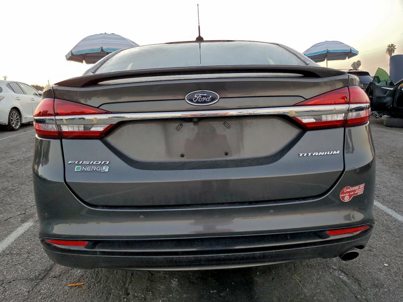 2017 Ford Fusion Titanium Phev - Фото 6