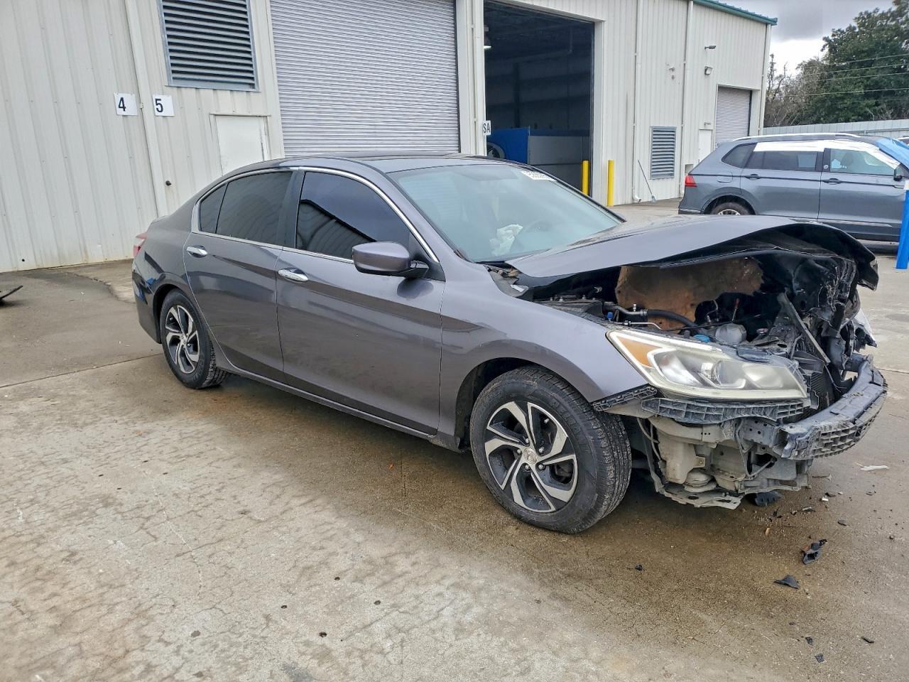 2016 Honda Accord Lx - Фото 4