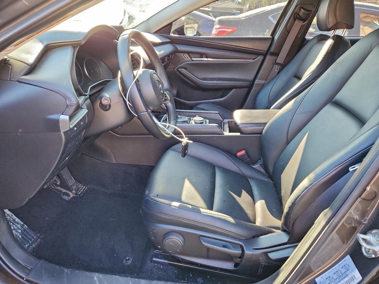 2025 Mazda 3 Select Sport - Image 7