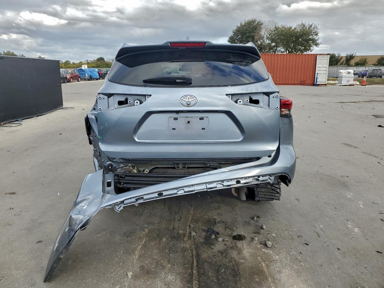 2021 Toyota Highlander Le - Фото 6