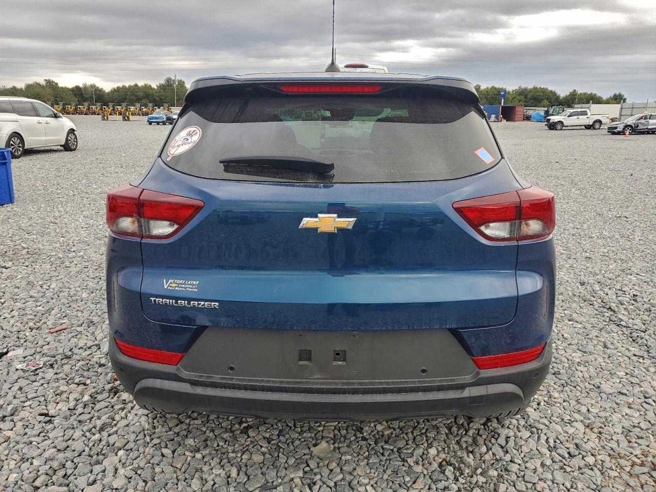 2021 Chevrolet Trailblazer Ls - Фото 6