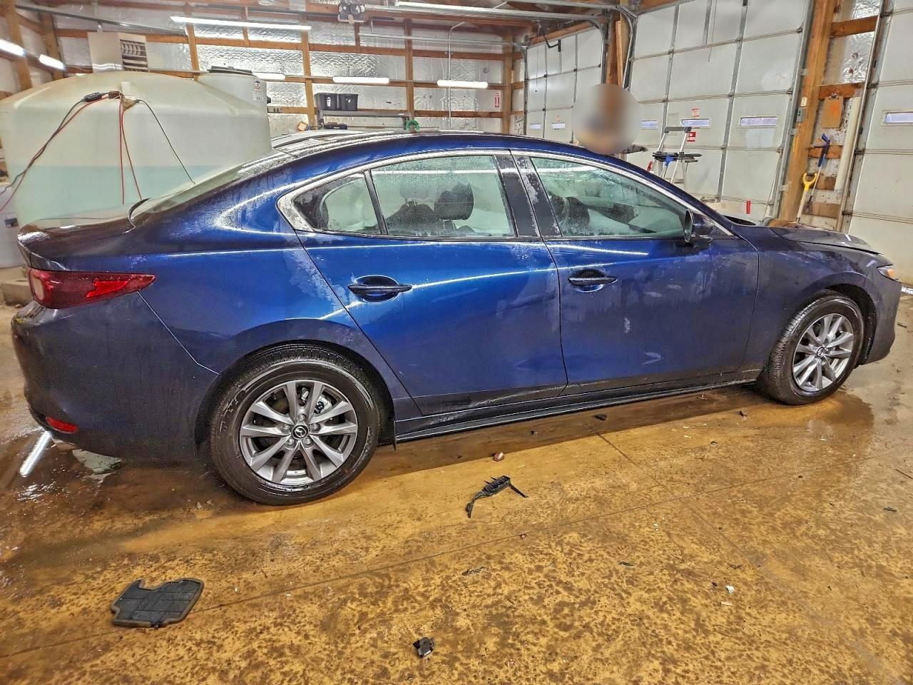 2024 Mazda 3 - Фото 3