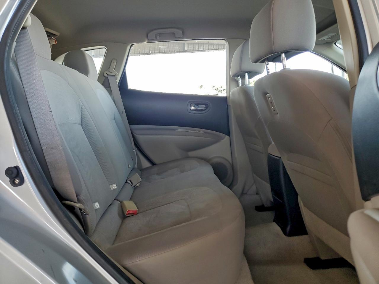 2013 Nissan Rogue S - Фото 6