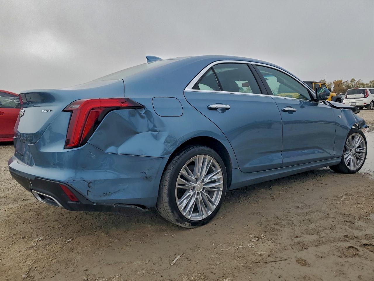 2023 Cadillac Ct4 Premium Luxury - Image 3