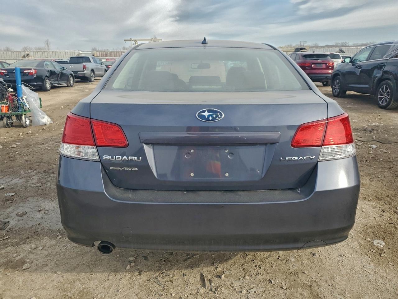 2014 Subaru Legacy 2.5I Premium - Фото 6