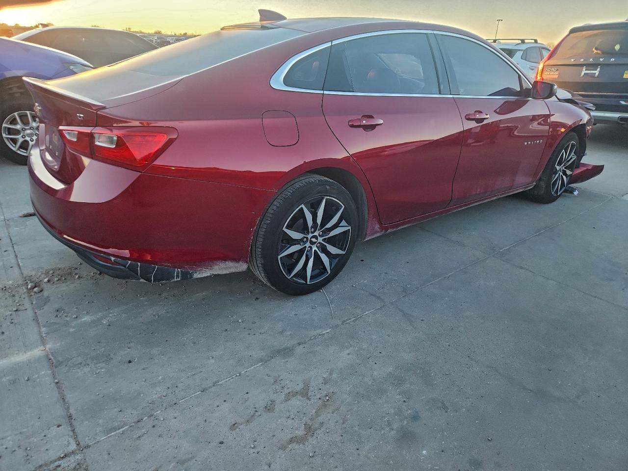 2017 Chevrolet Malibu Lt - Image 3