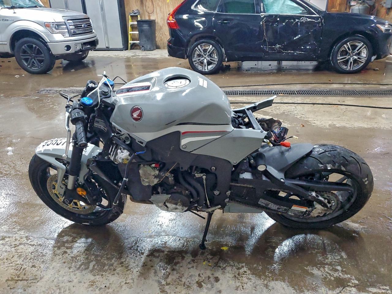 2026 Honda Cbr600 Rr - Image 3