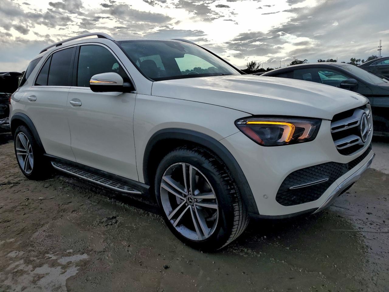 2022 Mercedes-Benz Gle 350 - Image 4