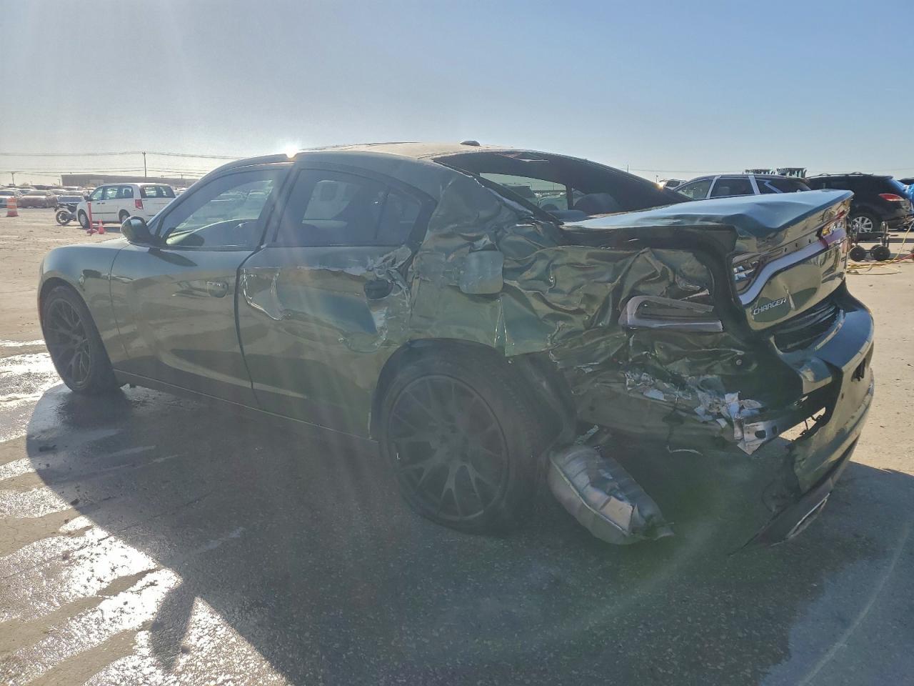 2021 Dodge Charger Sxt - Фото 2