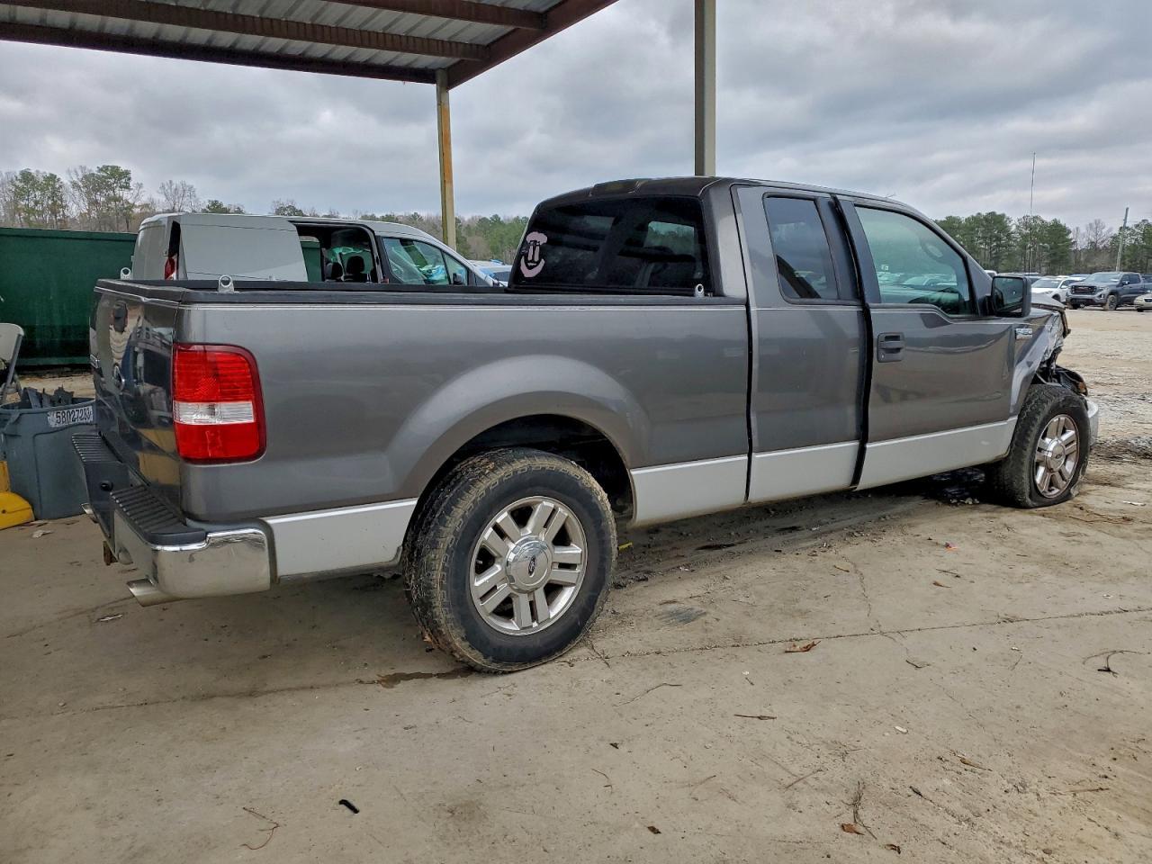 2005 Ford F150 - Фото 3