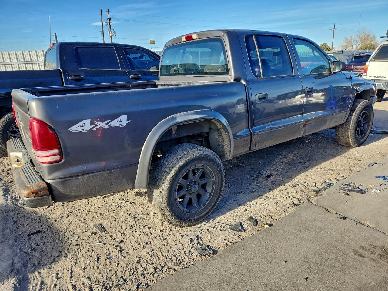 2004 Dodge Dakota - Фото 3