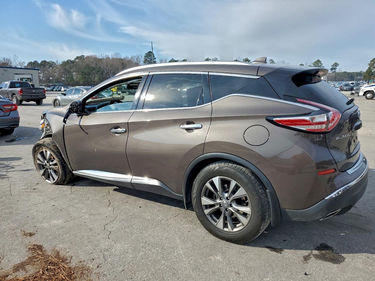2017 Nissan Murano S - Image 2