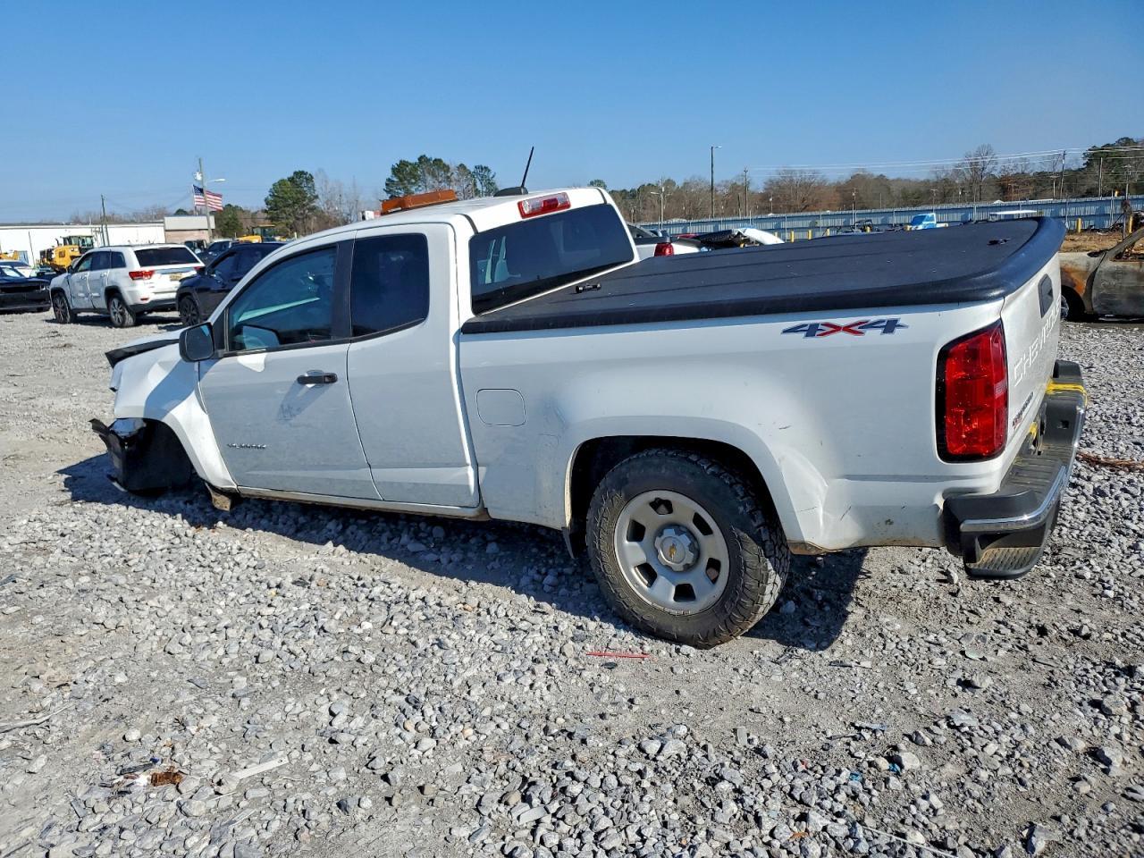 2022 Chevrolet Colorado - Фото 2