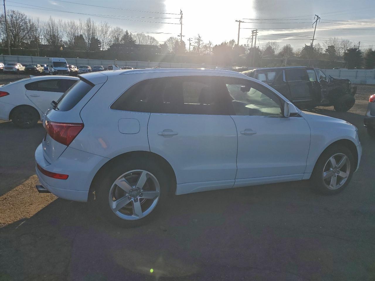 2012 Audi Q5 Premium Plus - Фото 3